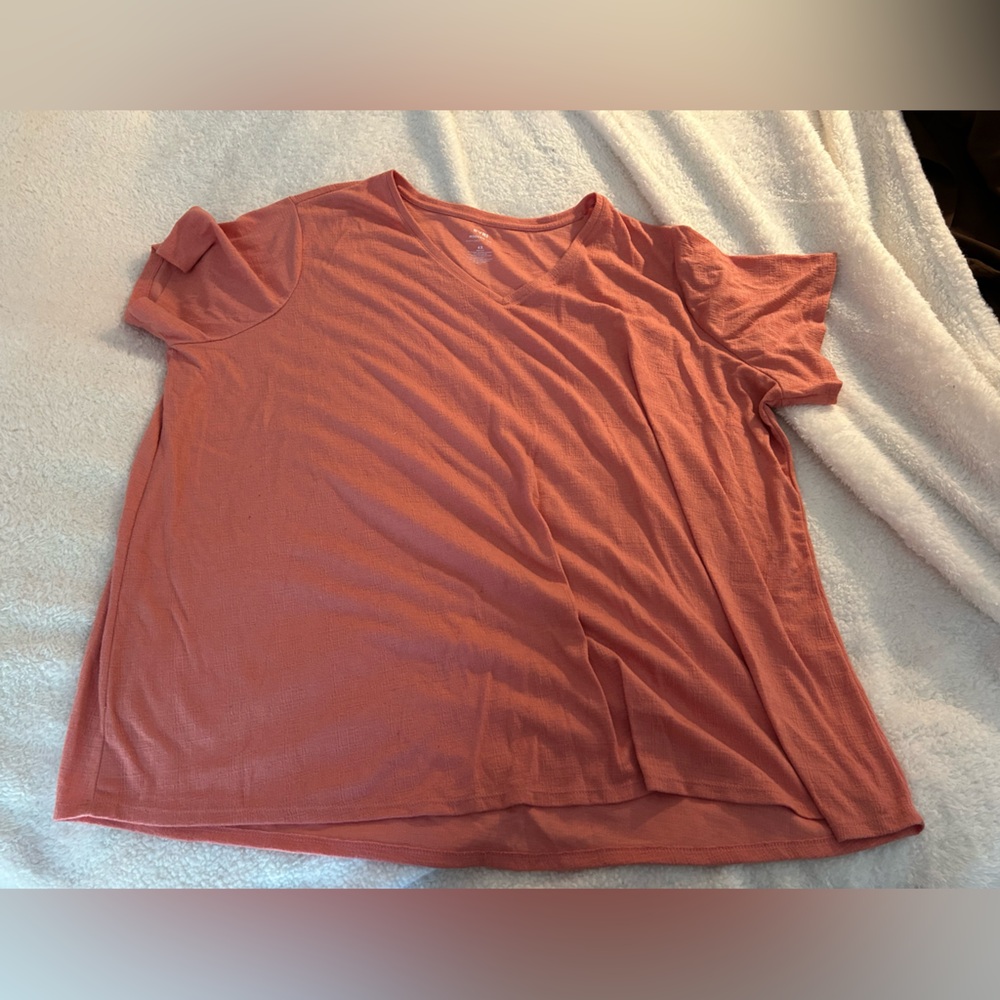Short sleeve salmon tee